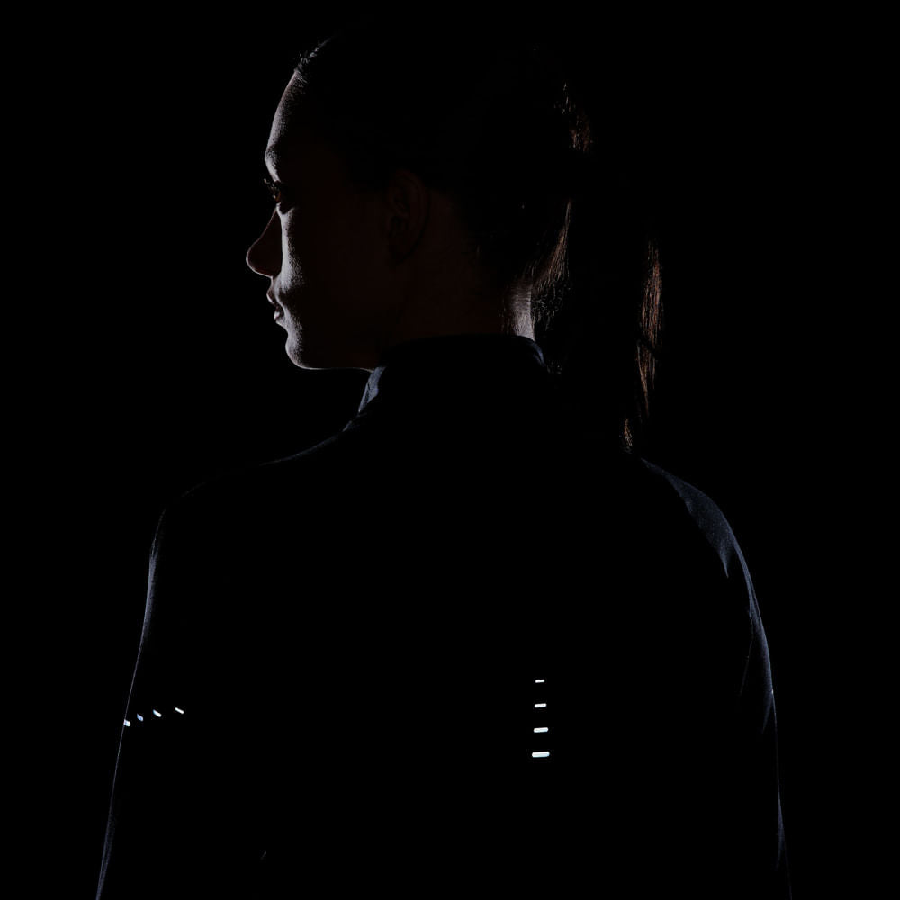 Nike Womens Swift Df UV Hz Top Running Jackets in Black Color