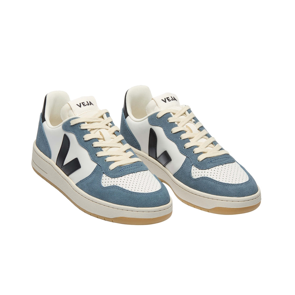 Veja Mens V-10 Sneakers in White Color