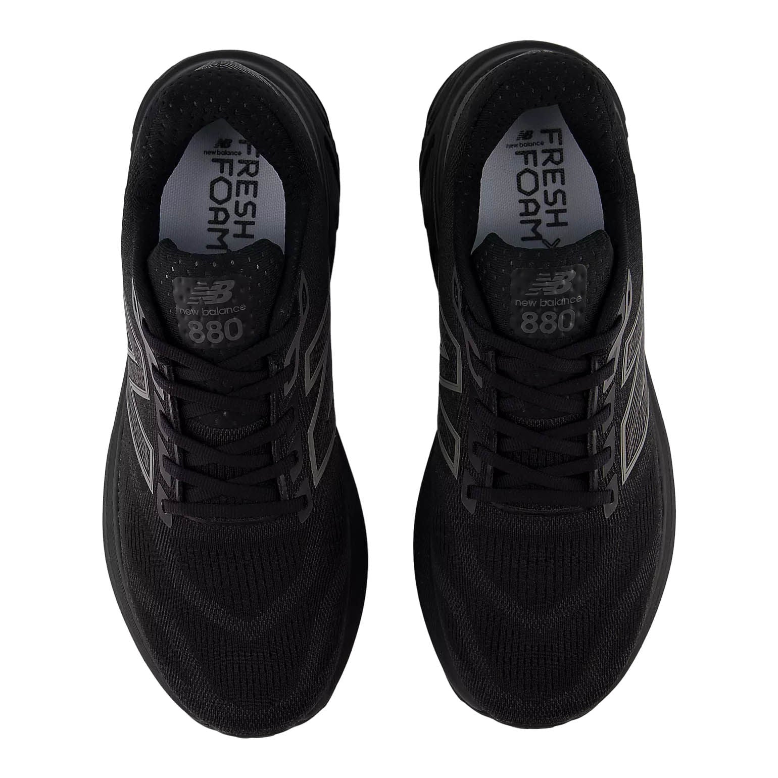 New Balance Mens 880V15 Running Shoes in Black Color