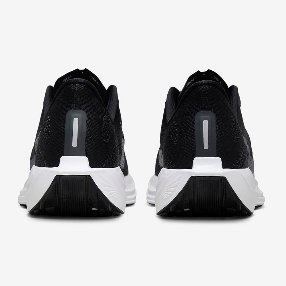 M PEGASUS PLUS | 002 BLACK/