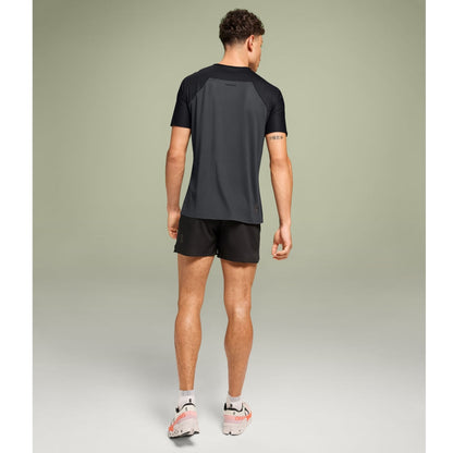 On Mens Performance-T Tops in Black Color