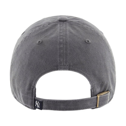 47 Brand Unisex new york yankees Clean Up Hat Fan Apparel in Grey Color