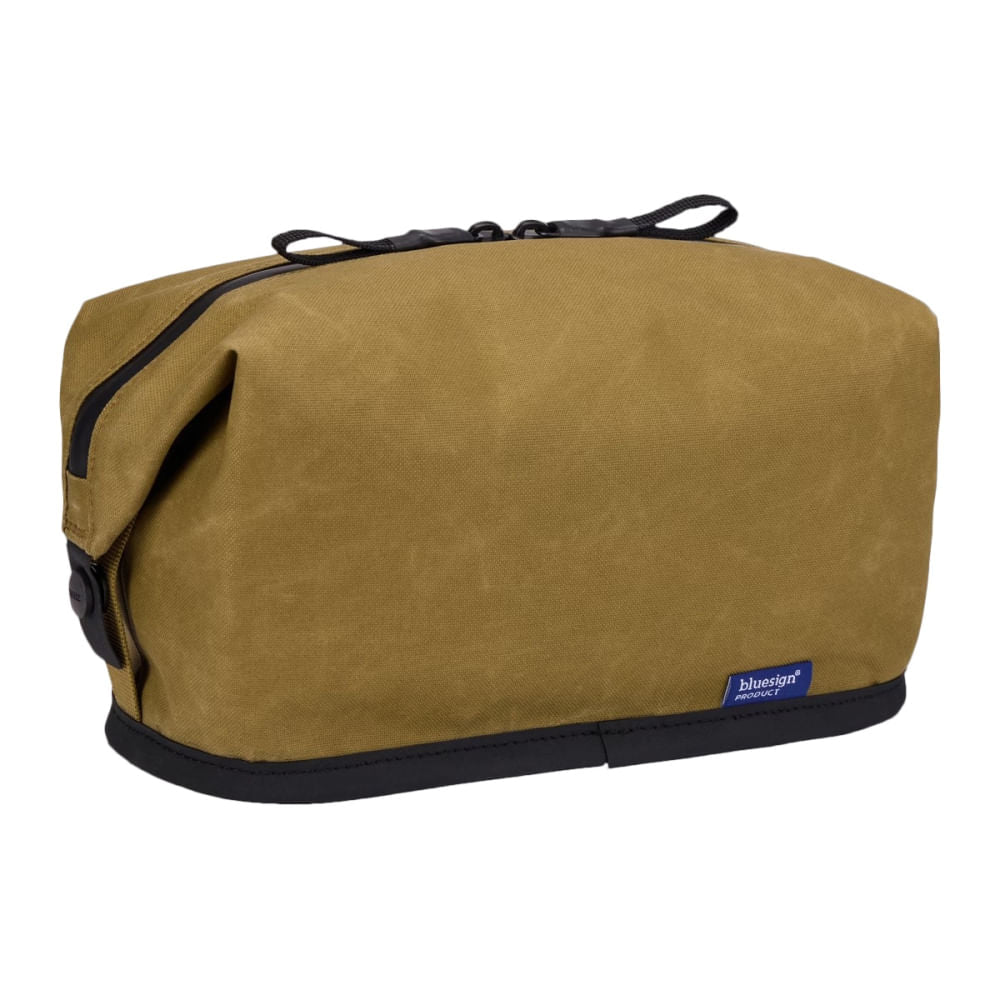 AION TOILETRY BAG | NUTRIA