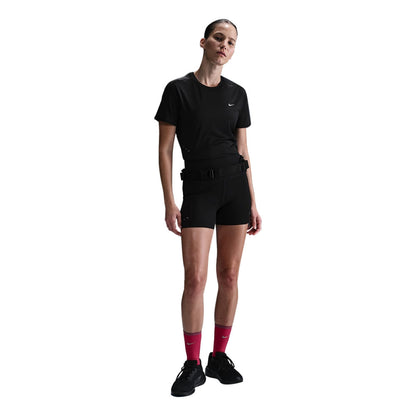 W NK SWIFT DF SS TOP | 010 BLACK/