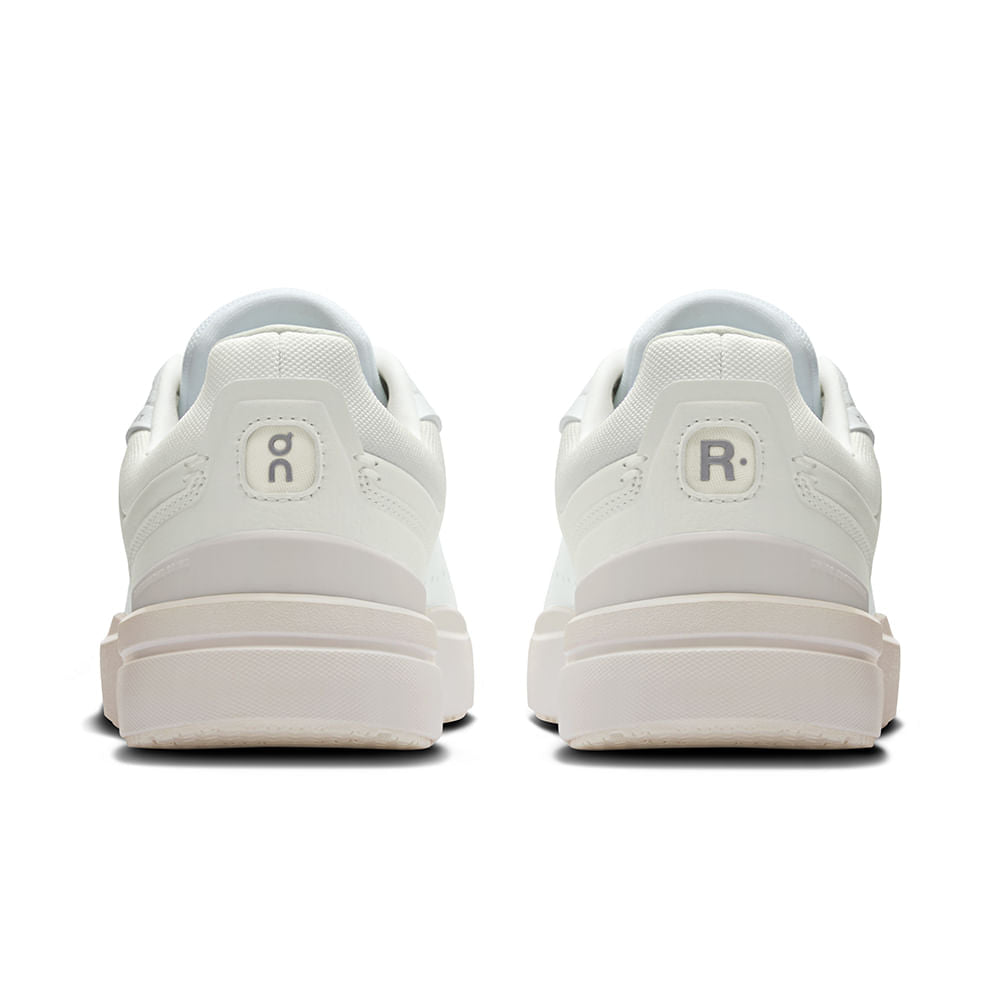 On Womens The Roger Advantage W Tennis Shoes in White Color