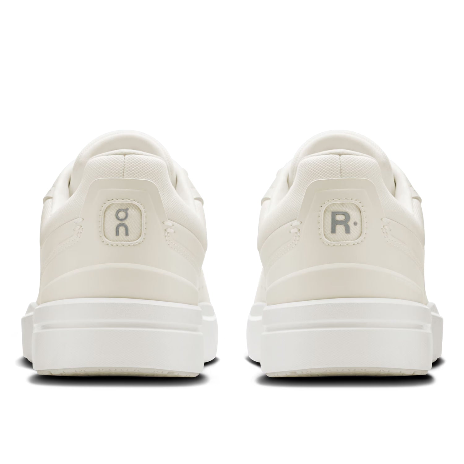 THE ROGER ADVANTAGE M | 3334 IVORY