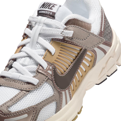 NIKE VOMERO 5 | 004-MTLC P