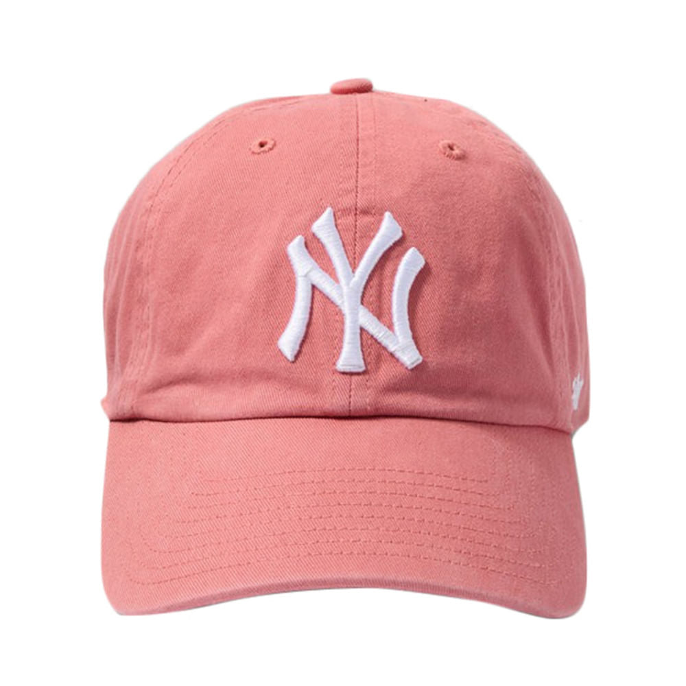 47 Brand Unisex new york yankees Clean Up Hat Fan Apparel in Red Color