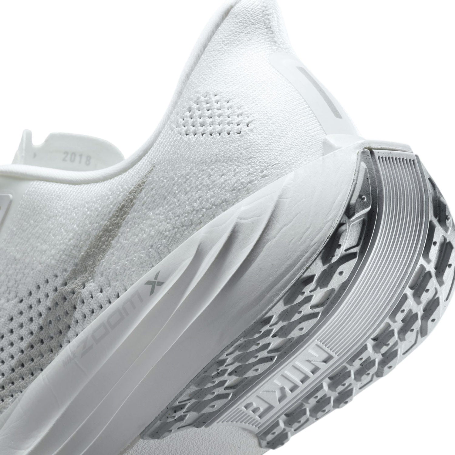 M PEGASUS PLUS | 102-WHITE/