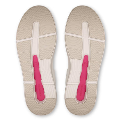 On Womens The Roger Advantage W Tennis Shoes in White Color