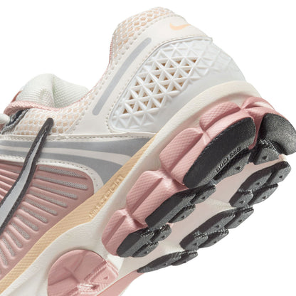 NIKE ZOOM VOMERO 5 | 102 SAIL/S