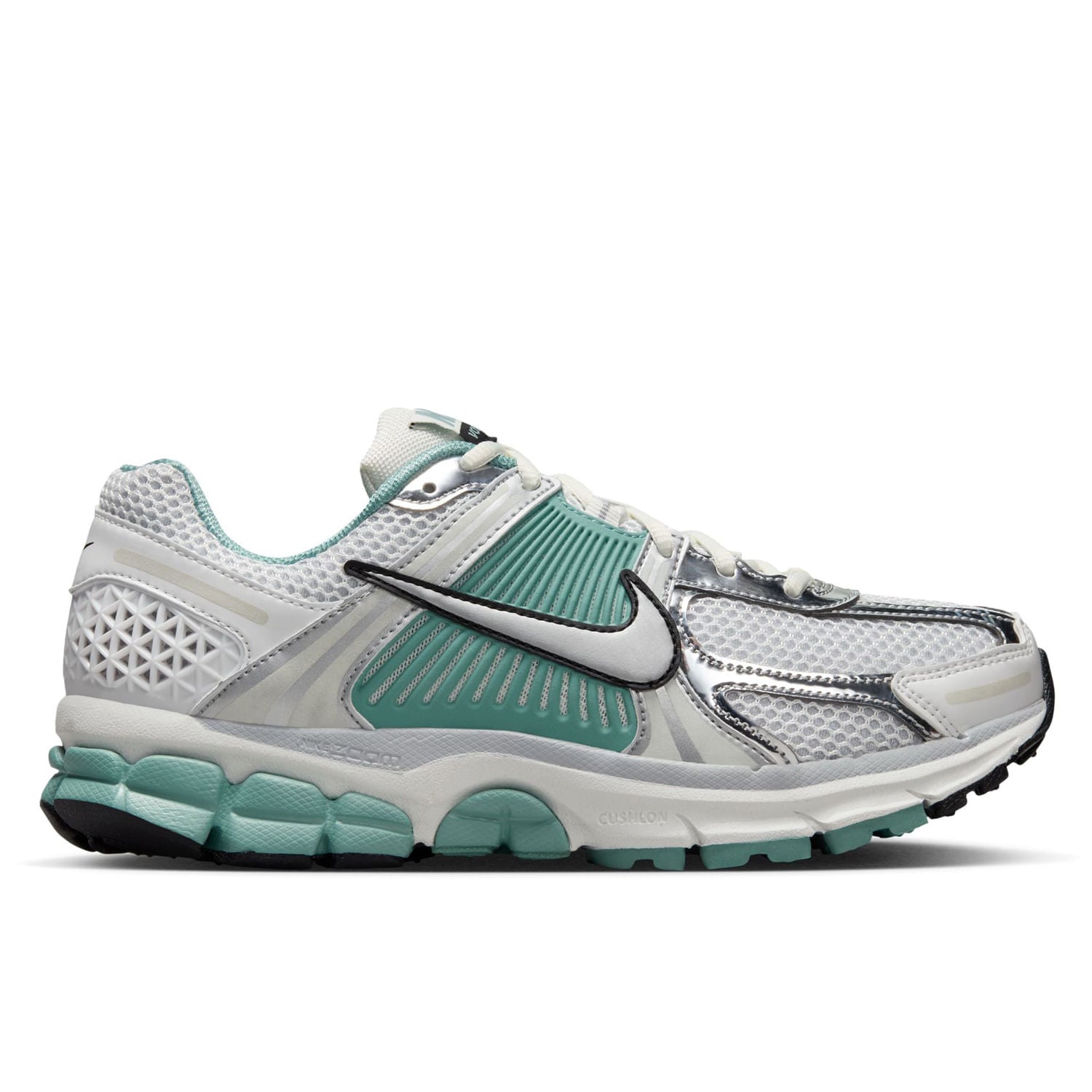 NIKE ZOOM VOMERO 5 | 101 SUMMIT