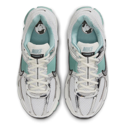NIKE ZOOM VOMERO 5 | 101 SUMMIT