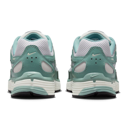 Nike Womens P-6000 Sneakers in Green Color