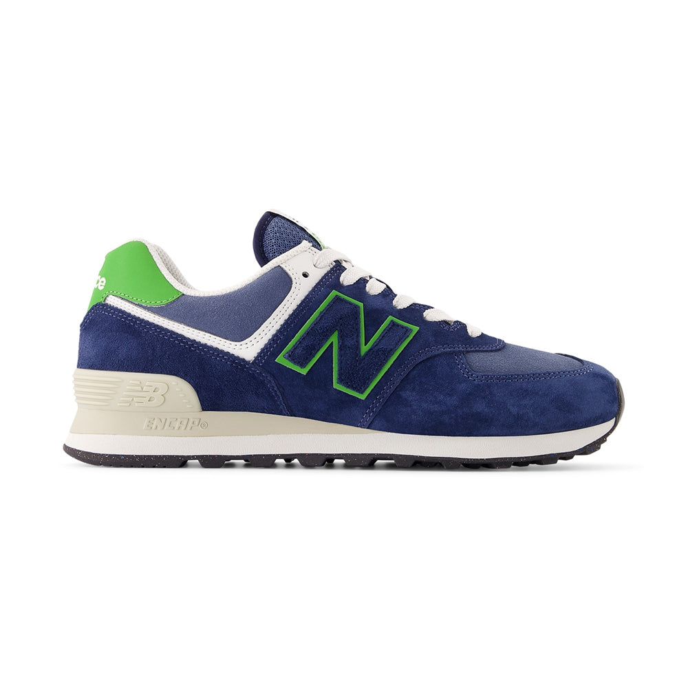 New Balance Unisex 574 Sneakers in Blue Color
