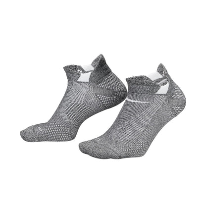 Nike Unisex Un Nike Fast Lwt Noshow Socks in Grey Color