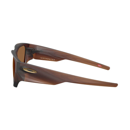 Oakley Unisex Instagator Mt Rootbeer Accessories in Grey Color