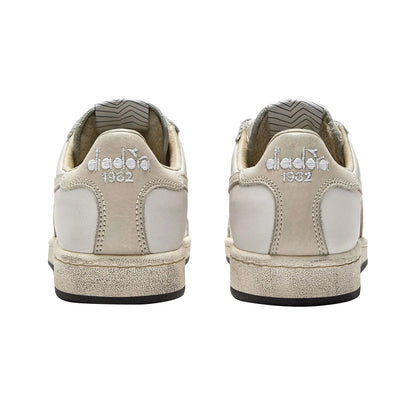Diadora Mens Prestige Used Sneakers in White Color