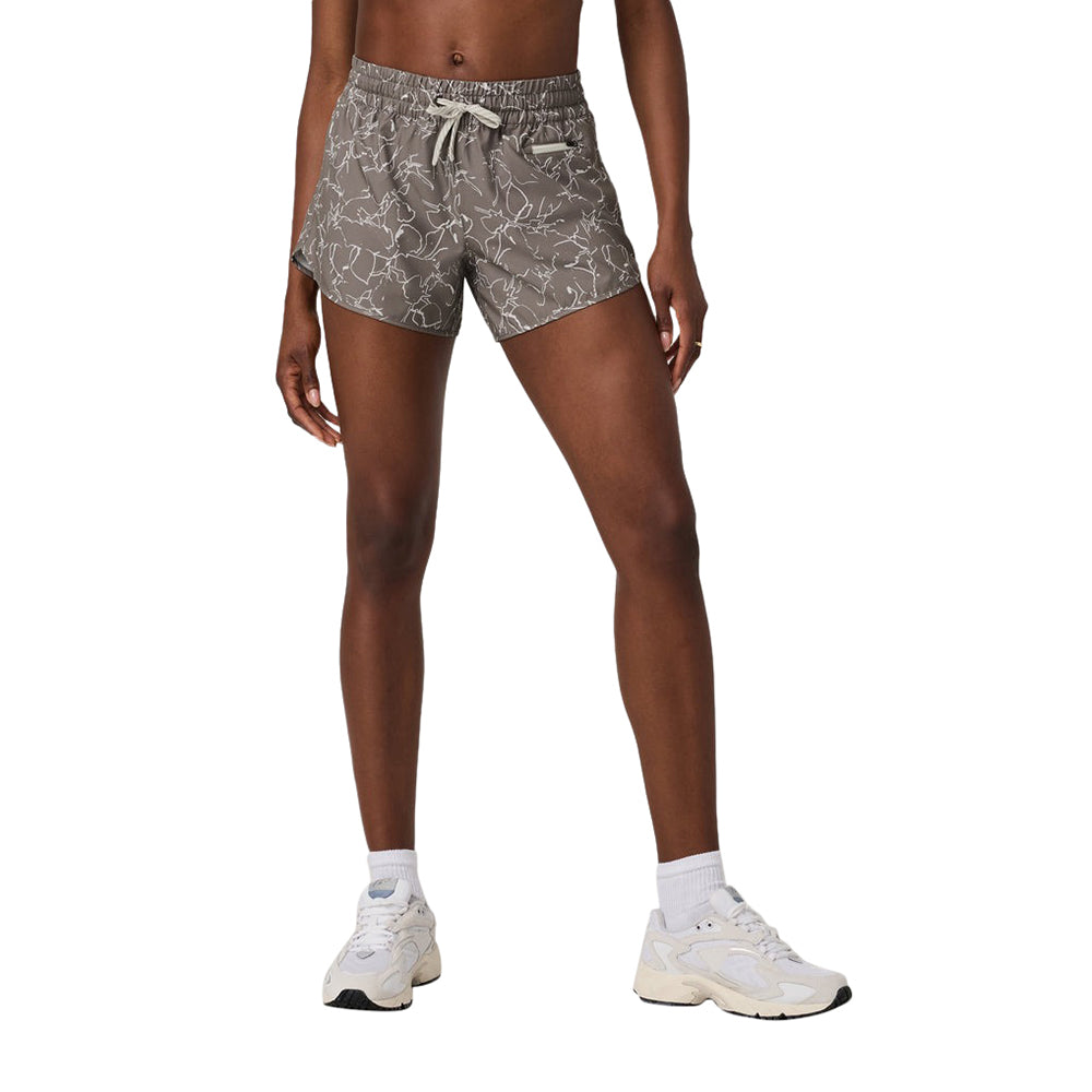 Vuori Womens Clementine 4In Short in Grey Color