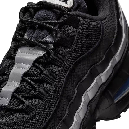 Nike Mens Air Max 95 Og Sneakers in Black Color