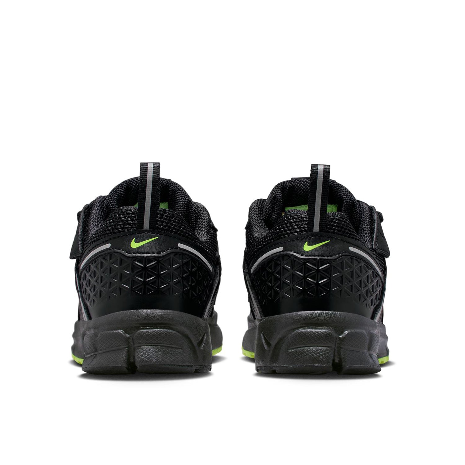 NIKE VOMERO 5 | 009 BLACK/