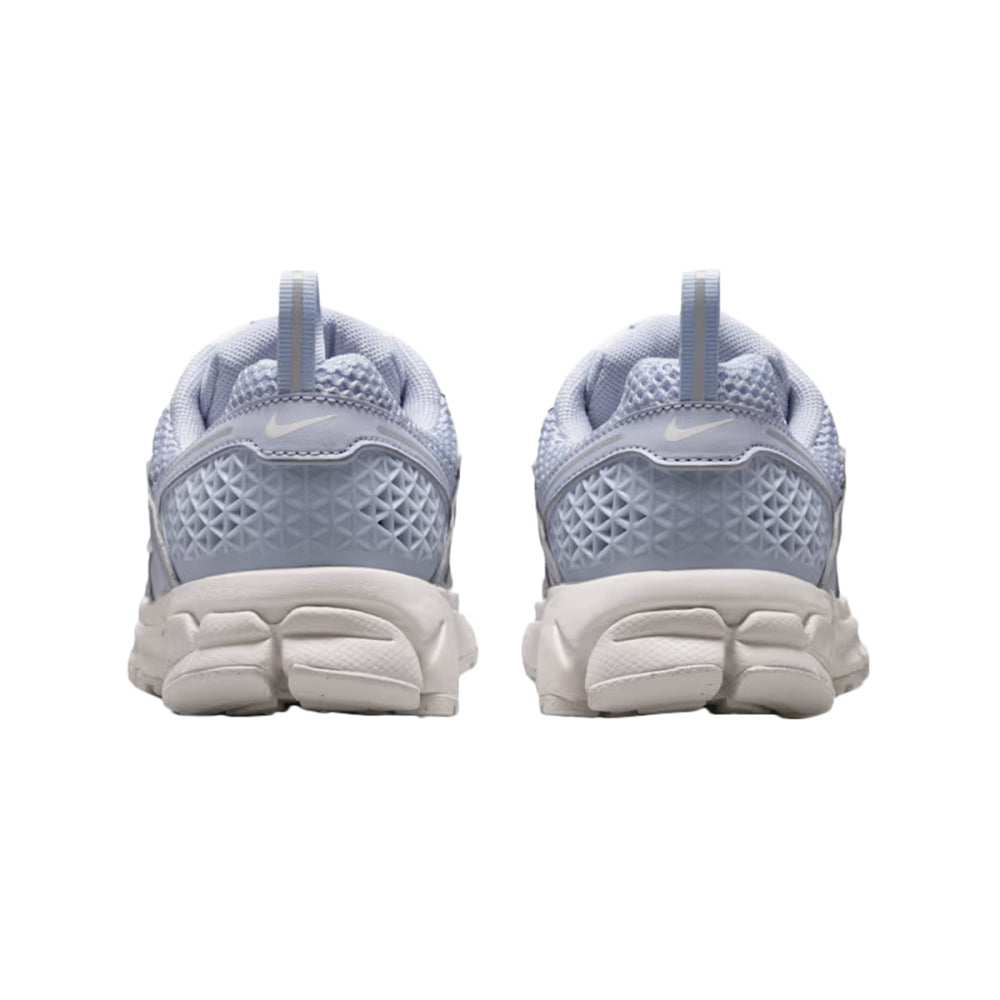 NIKE VOMERO 5 | 014 GHOST