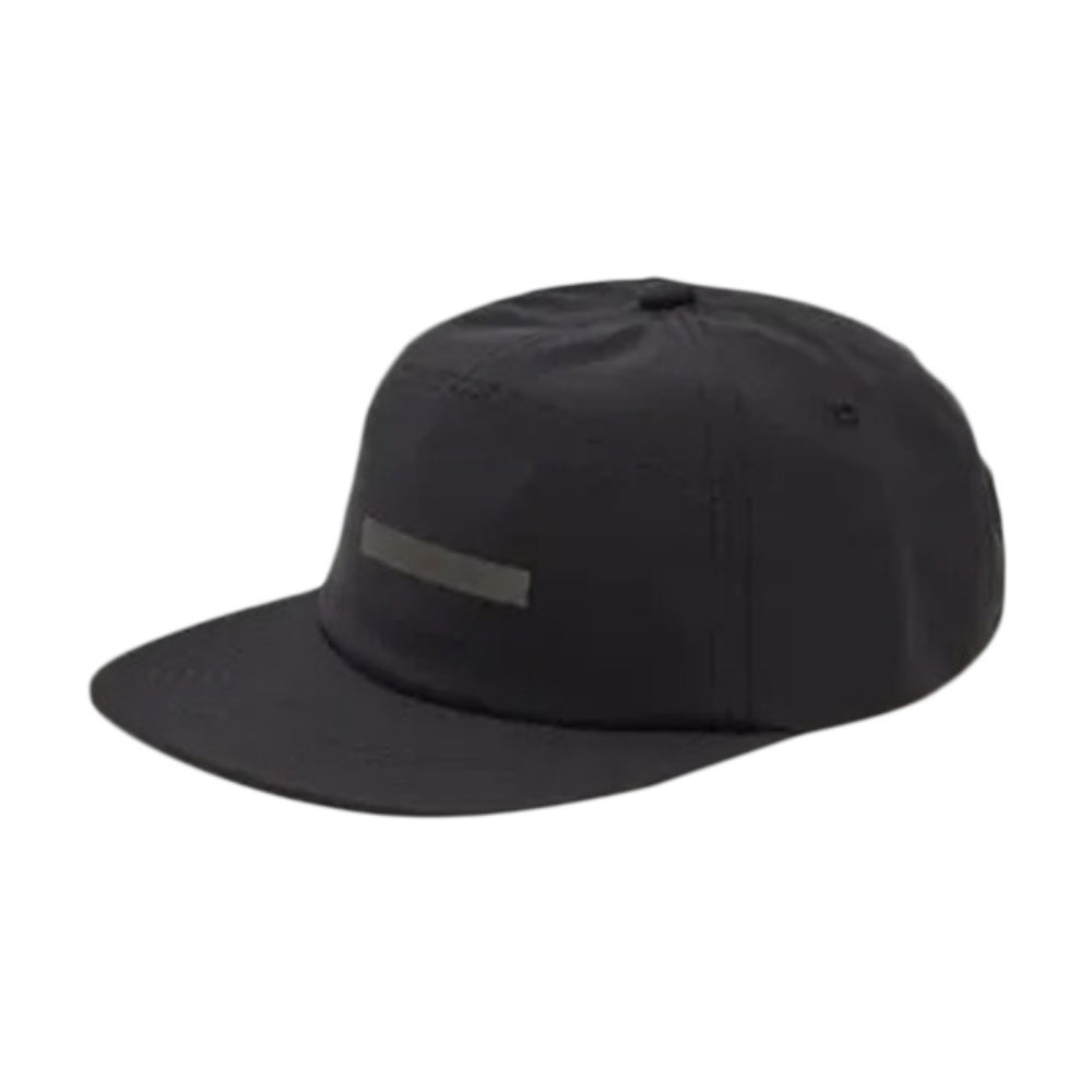 Vuori Unisex Qualify Run Hat in Black Color