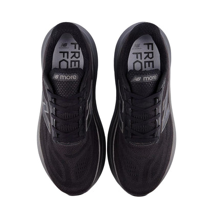 New Balance Mens More V6 Running Shoes in Black Color