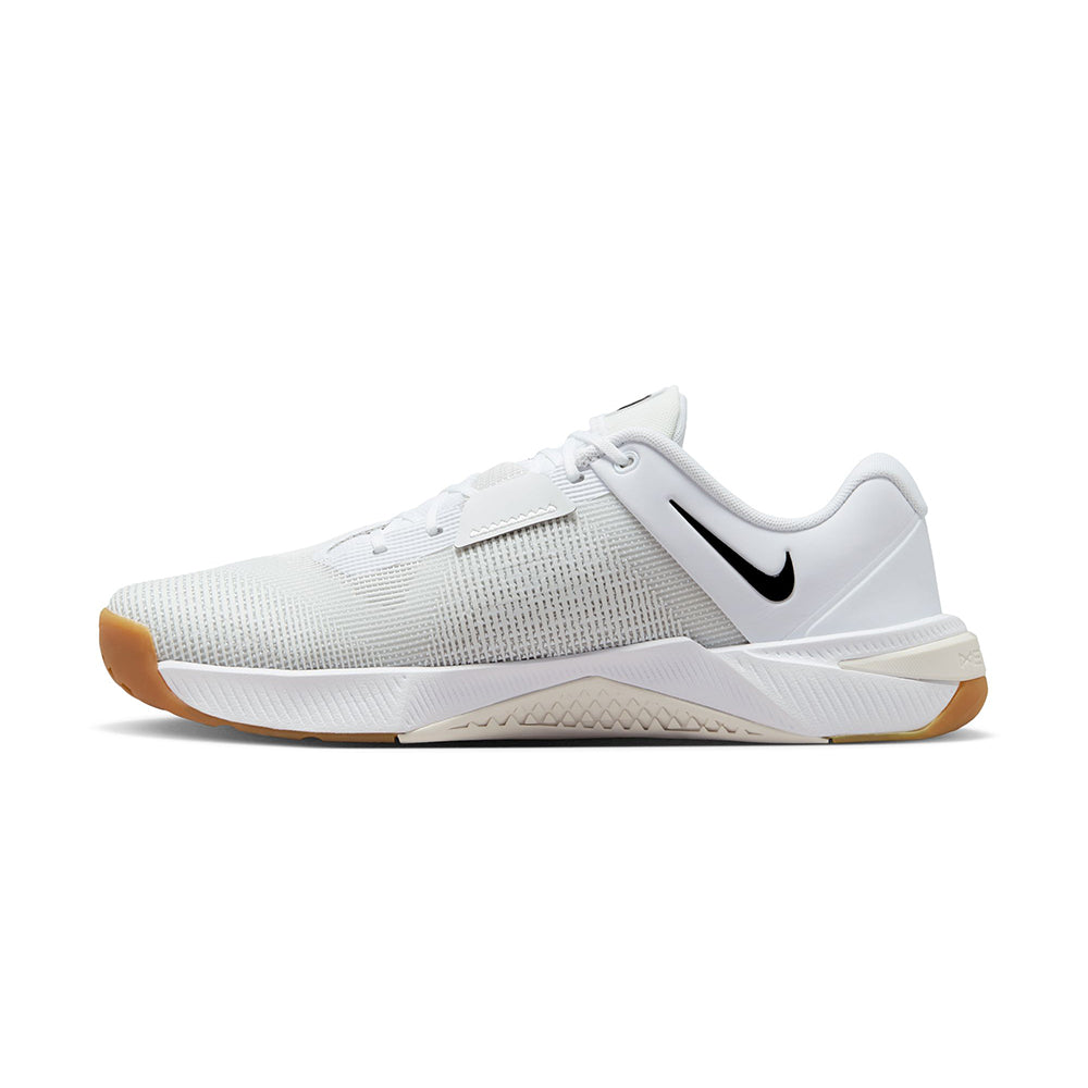Nike Mens Metcon 10 Fitness Shoes in White Color