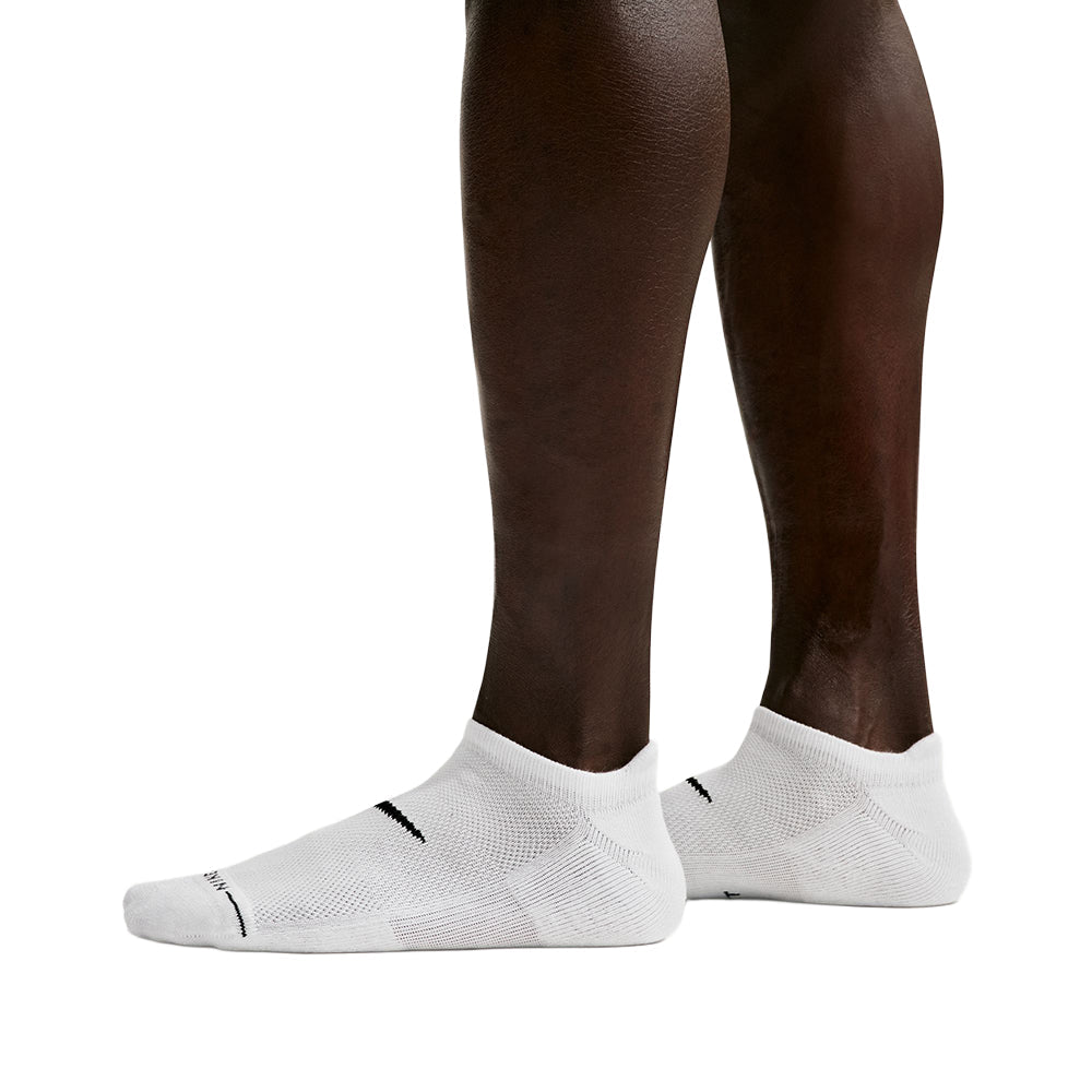 Nike Unisex 3Pk Ed Elvd Dri-FIT Nosho Socks in Multi Color