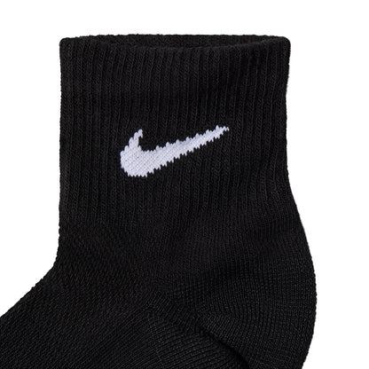 Nike Unisex 3Pk Ed Dri-FIT 1/4 Socks in Multi Color