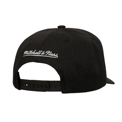 NYK TILTED PRO SNAPBACK | BLACK