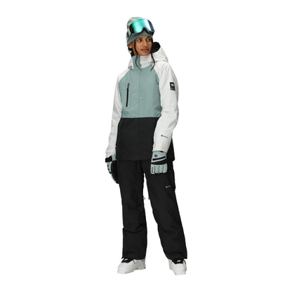686 Outerwear Womens Gore Willow Pant Skiing & Snowboarding Pants in Black Color