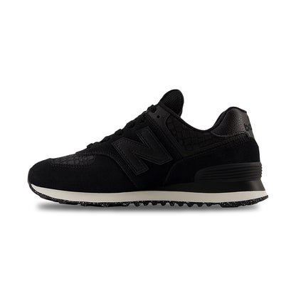 New Balance Womens 574 Sneakers in Black Color
