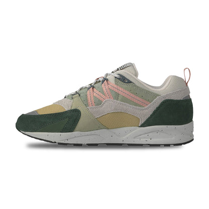Karhu North America Unisex Fusion 2.0 Sneakers in Green Color