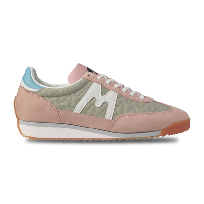 Karhu North America Unisex Mestari Sneakers in Pink Color