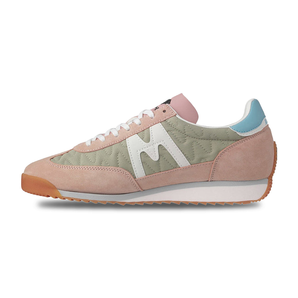 Karhu North America Unisex Mestari Sneakers in Pink Color