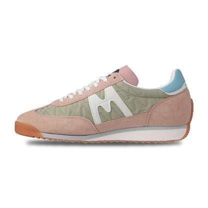 Karhu North America Unisex Mestari Sneakers in Pink Color