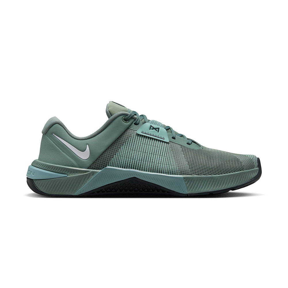 Nike Mens Metcon 10 Fitness Shoes in Green Color