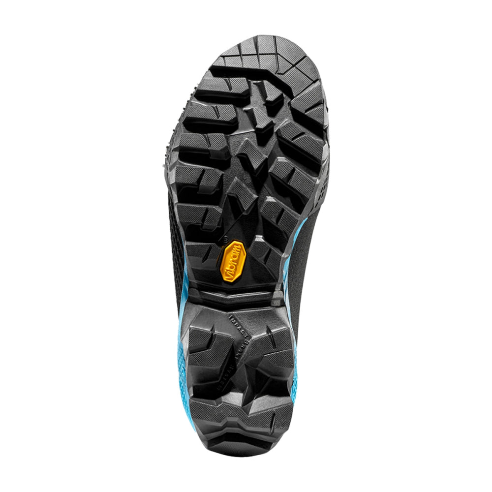 La Sportiva Womens Aequilibrium Lt GORE-Tex Boots in Black Color