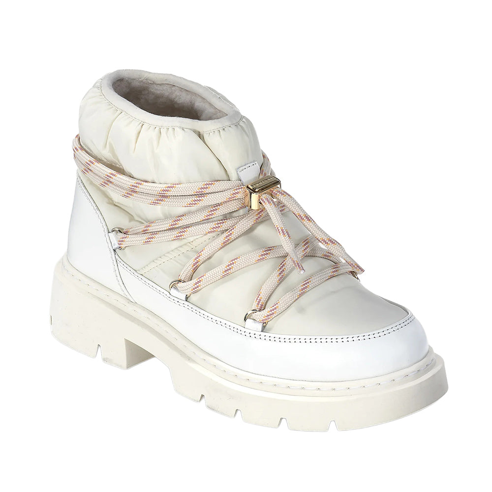 Inuikii Womens Biker Puffer Boots in White Color