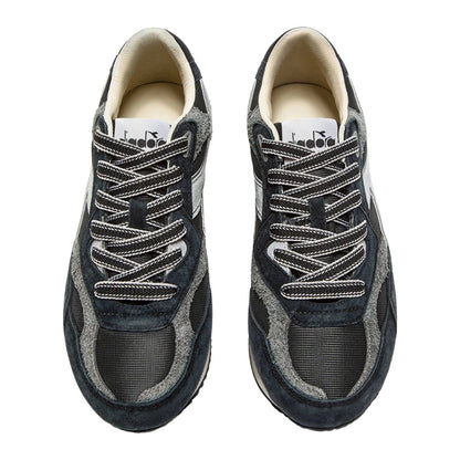 Diadora Womens Equipe Revenge Italia Us Sneakers in Black Color