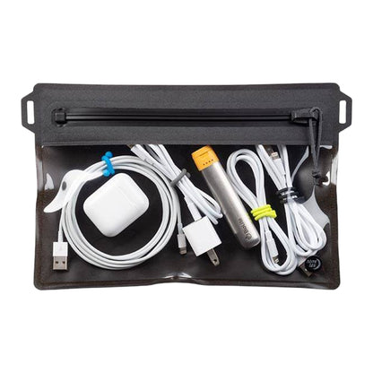 Nite Ize Runoff Wproof M Trvl Travel Accessories in Grey Color