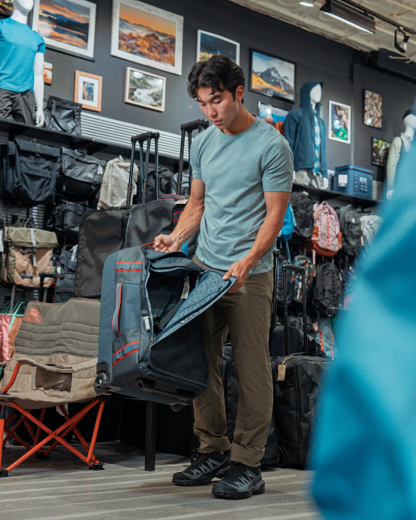 shopping for bags and luggage